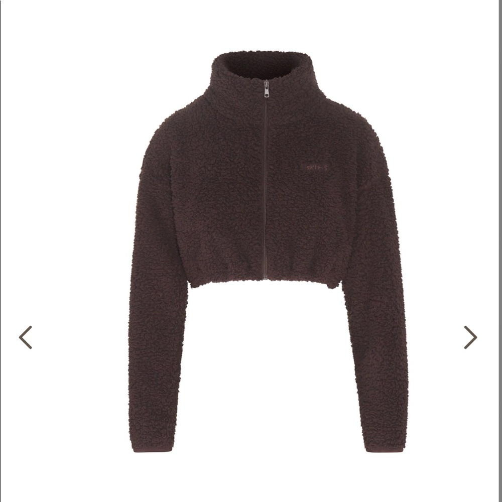 Skims crop jacket in chocolate